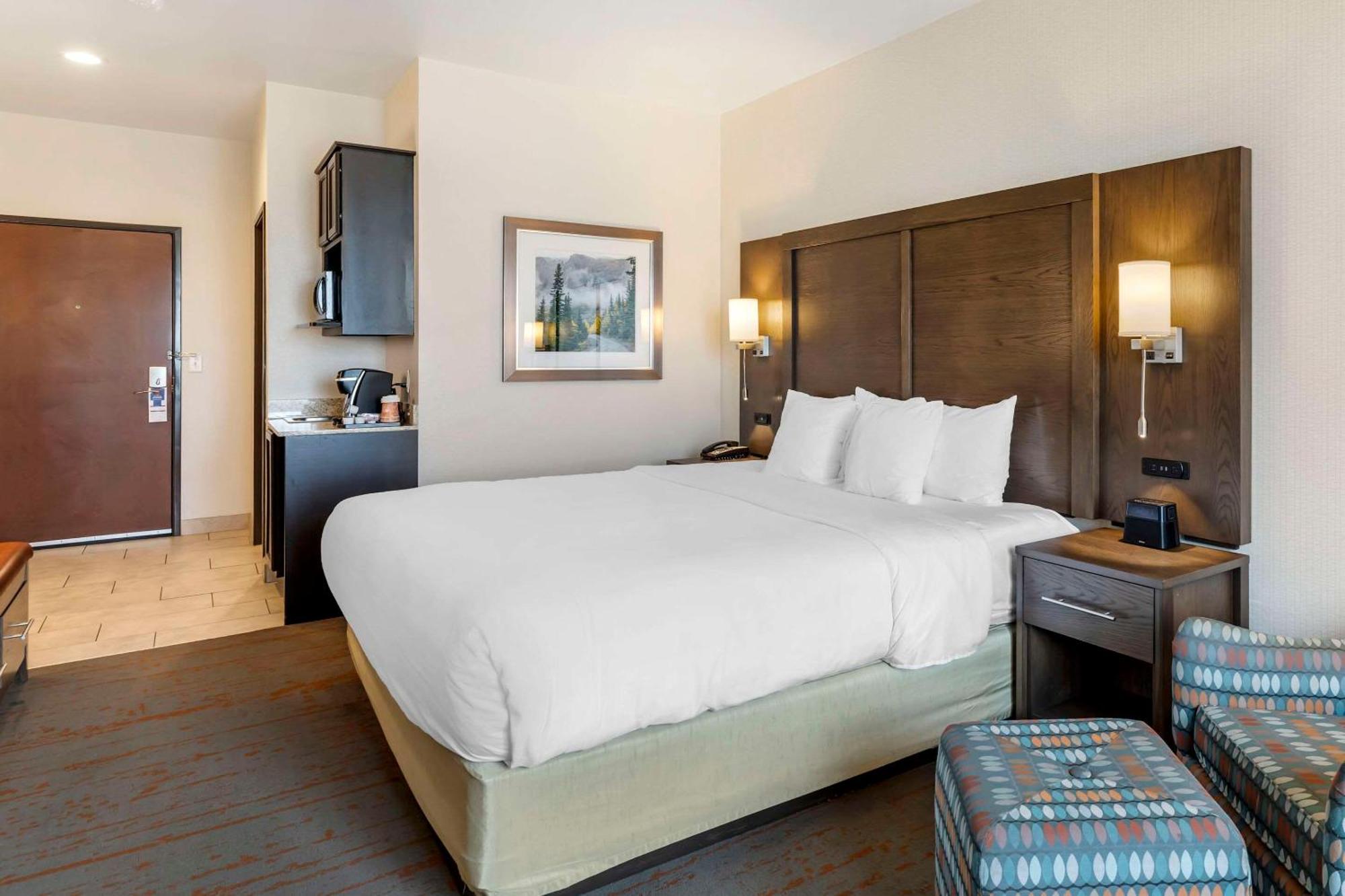 Comfort Inn & Suites Brighton Denver Ne Medical Center Εξωτερικό φωτογραφία
