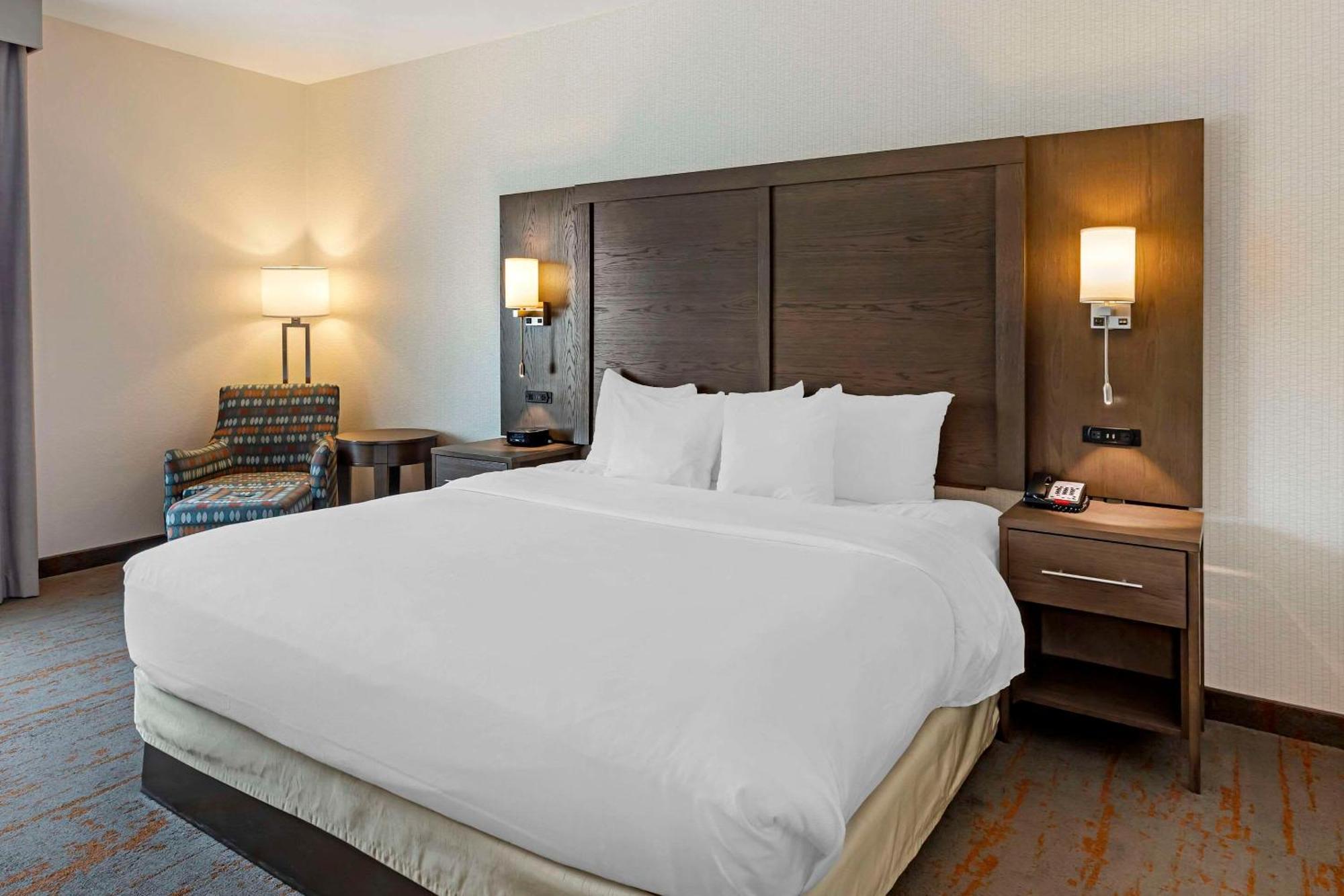 Comfort Inn & Suites Brighton Denver Ne Medical Center Εξωτερικό φωτογραφία