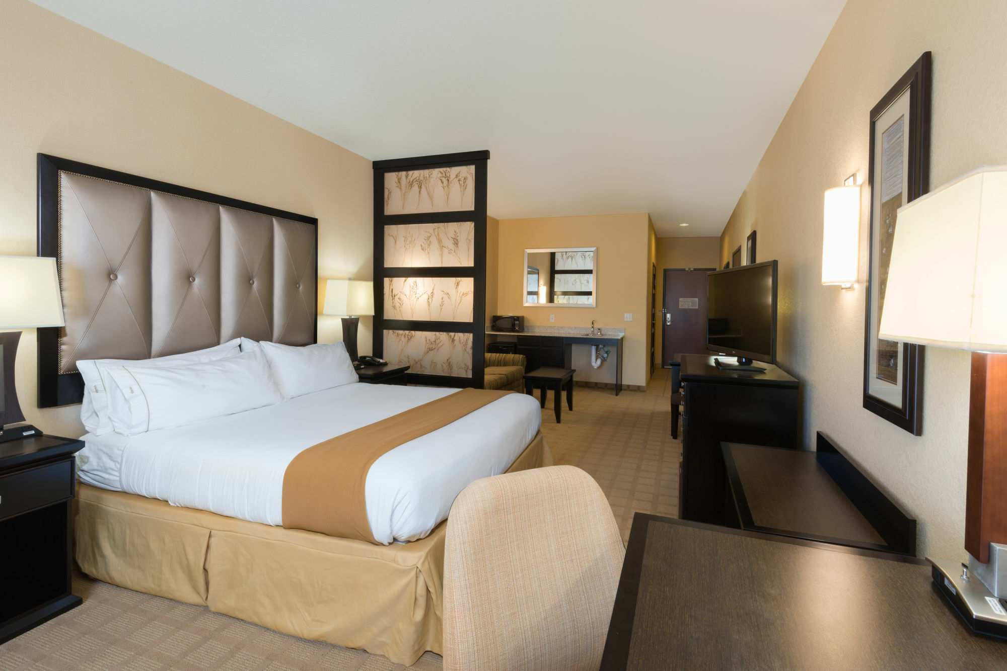 Comfort Inn & Suites Brighton Denver Ne Medical Center Εξωτερικό φωτογραφία