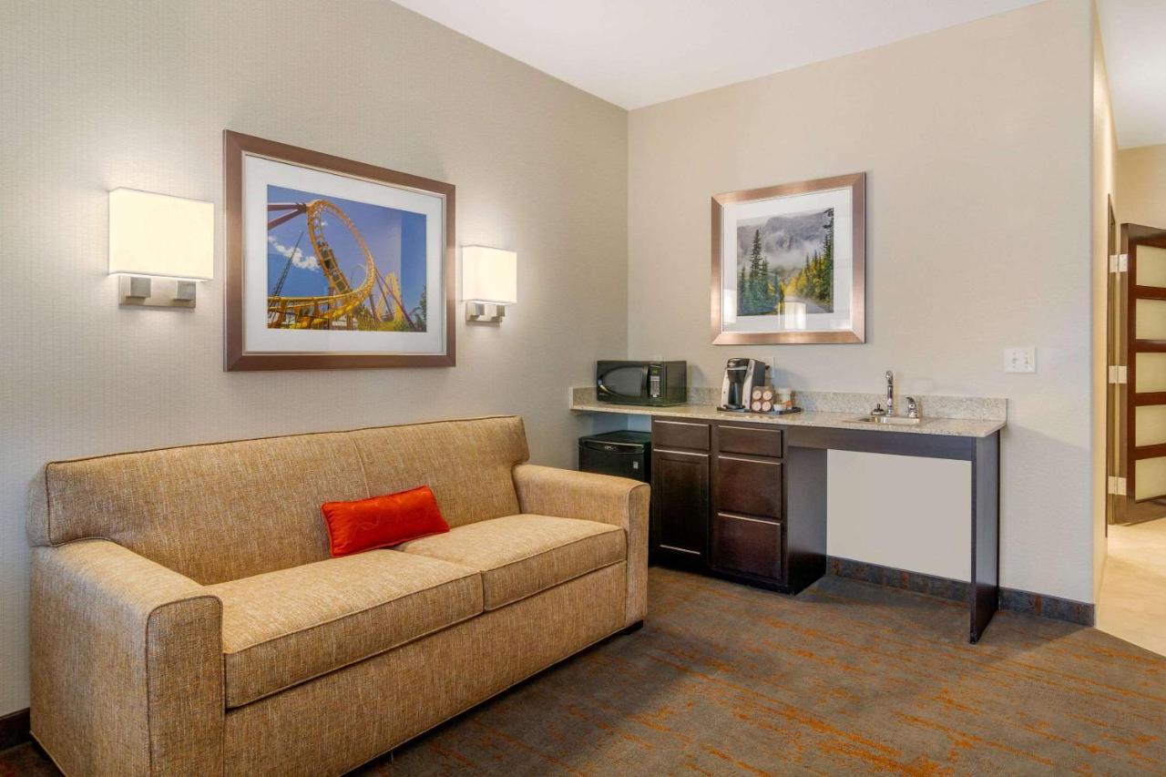 Comfort Inn & Suites Brighton Denver Ne Medical Center Εξωτερικό φωτογραφία